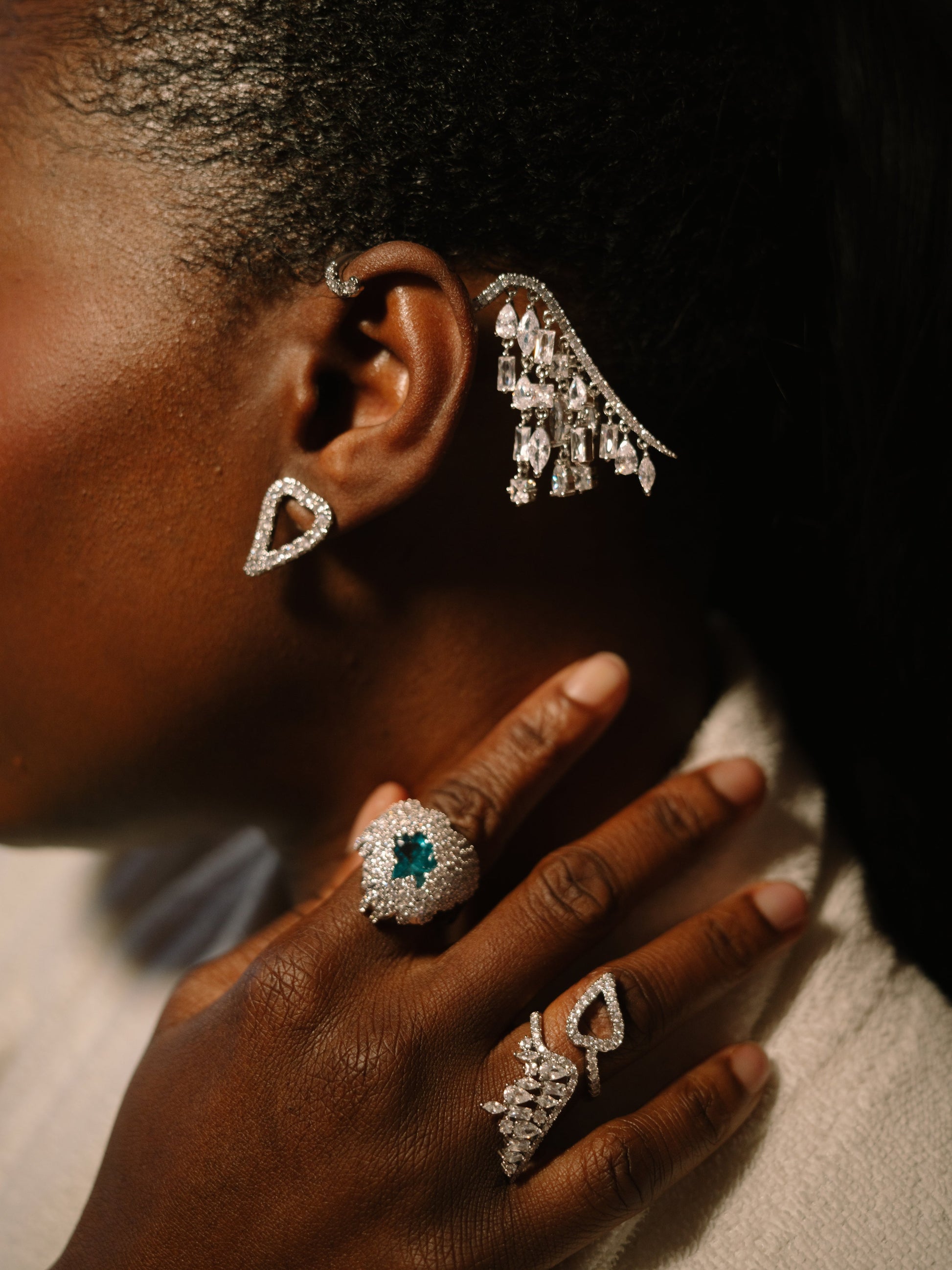 Angel Wing Earrings - Basliq